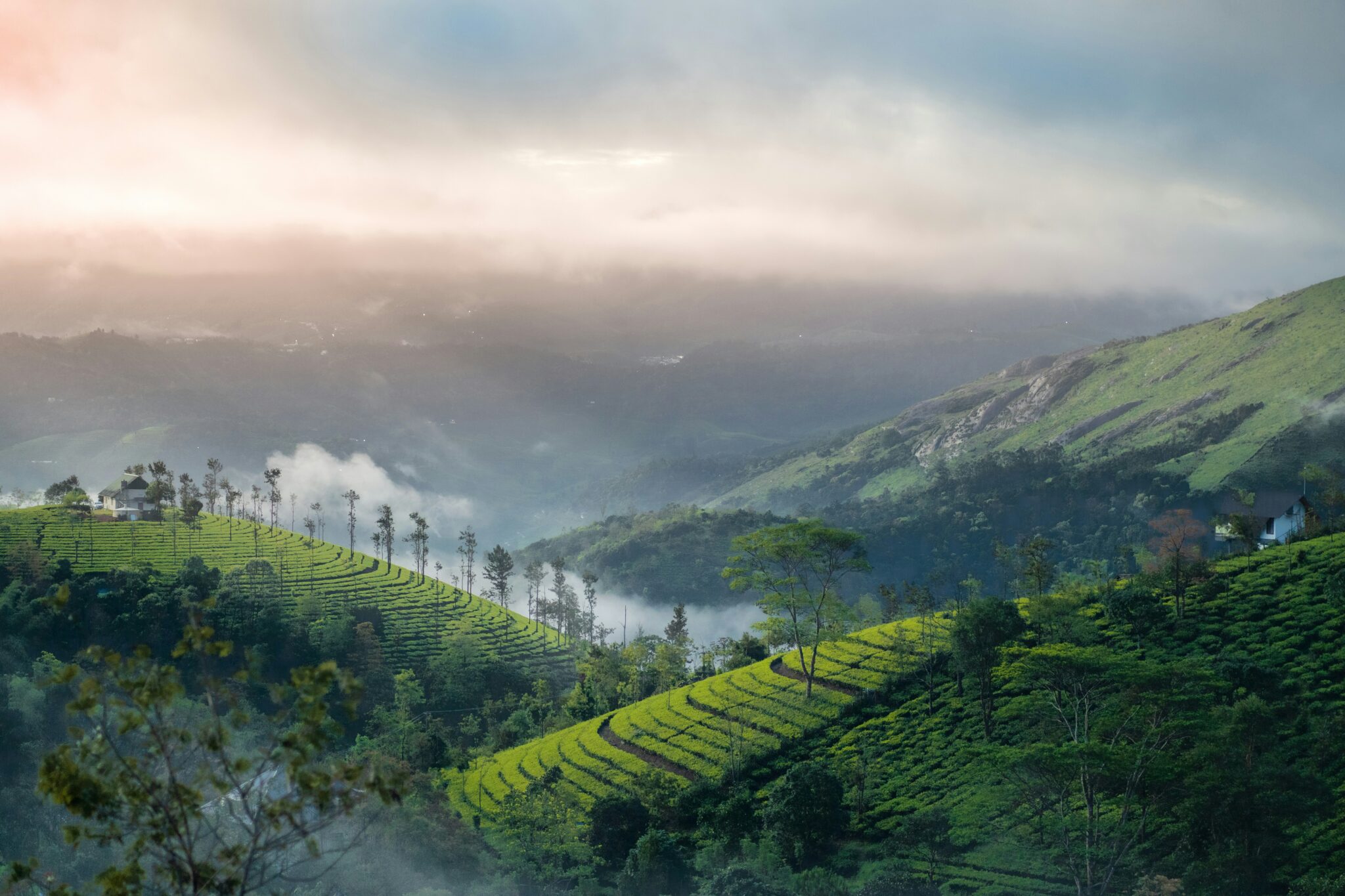 PACKAGE TOURS: EXPLORE THE WORLD, YOUR WAY