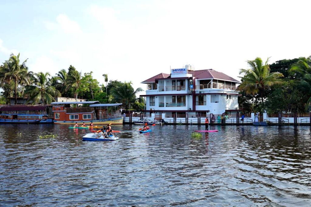 riveriainternational.com